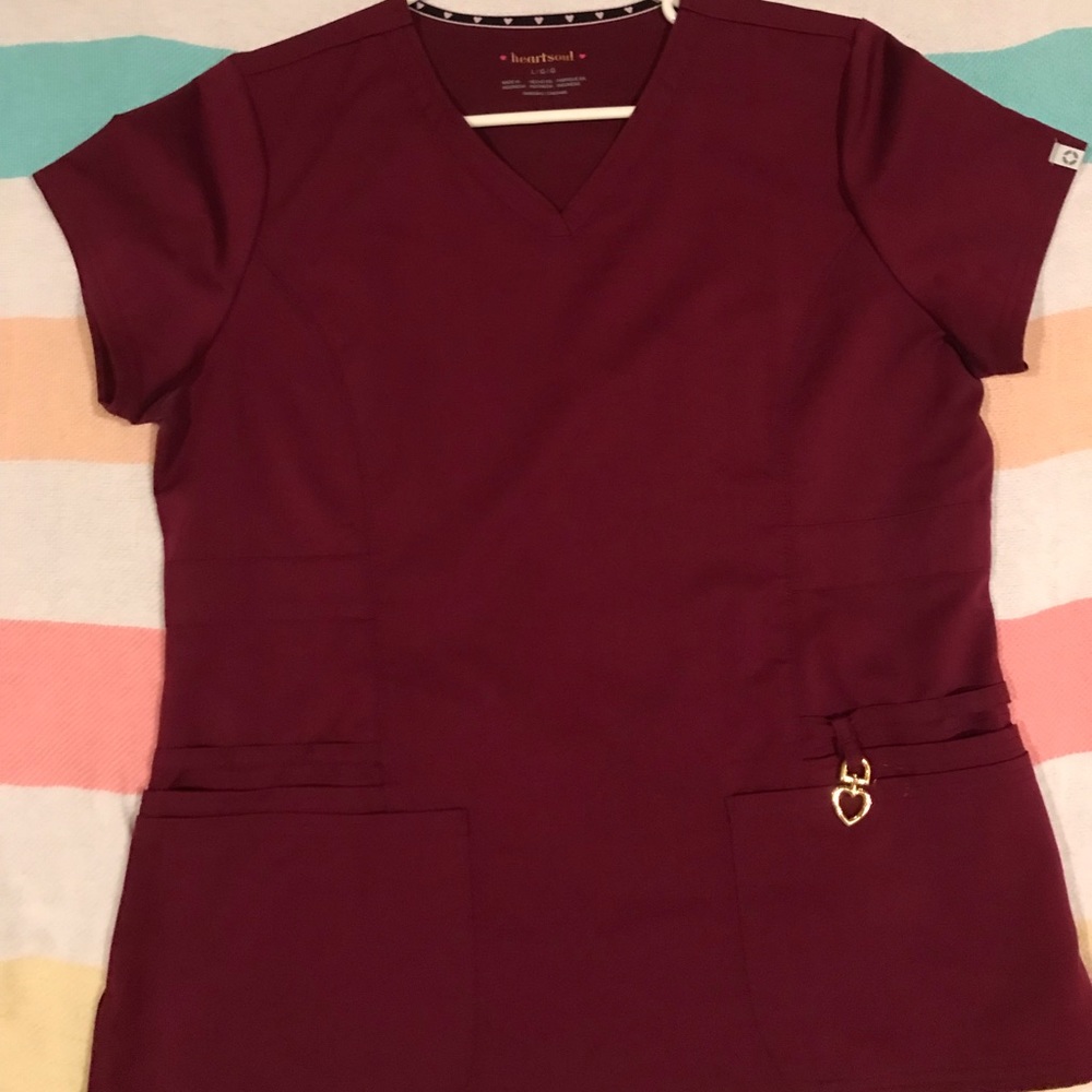 Women’s scrub top